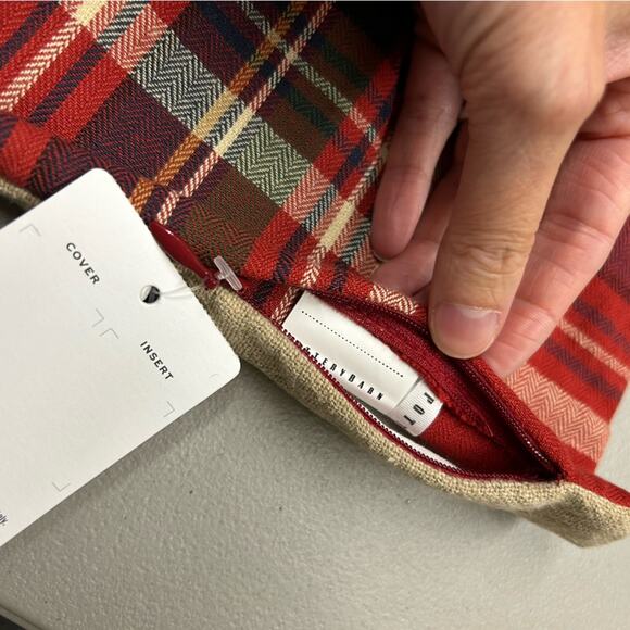 Pottery Barn Love Script Reversible Tan Red Plaid Pillow Cover Cotton Linen NWT - Picture 8 of 8